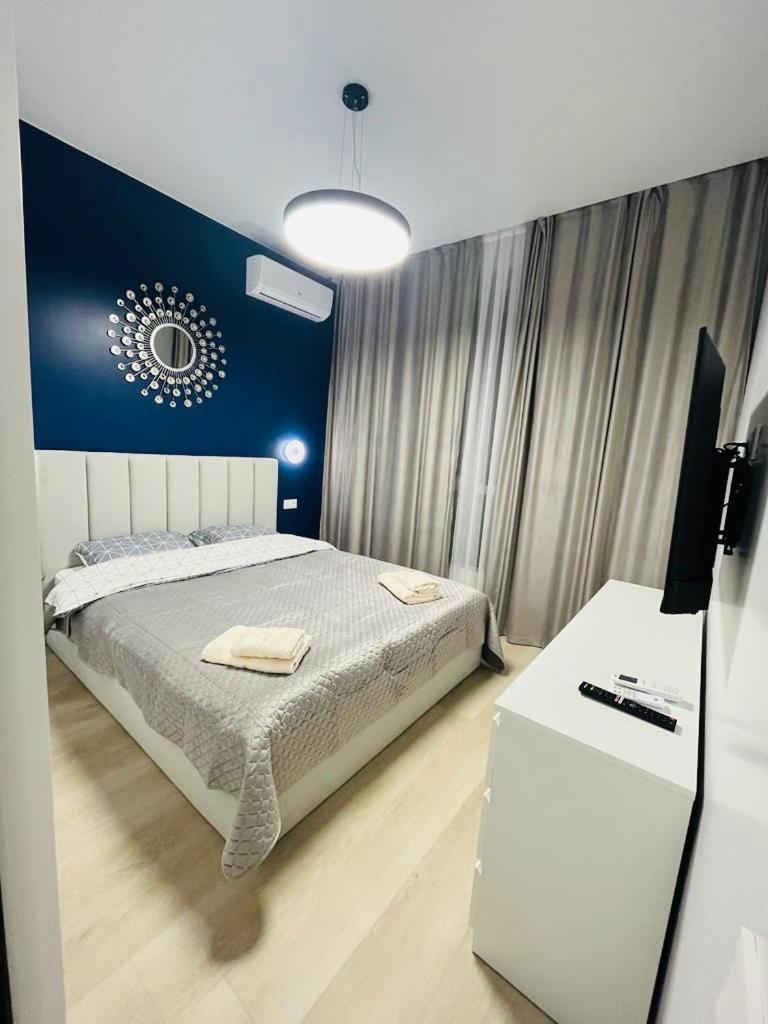 Modern Apartment In The Old Town Київ Екстер'єр фото